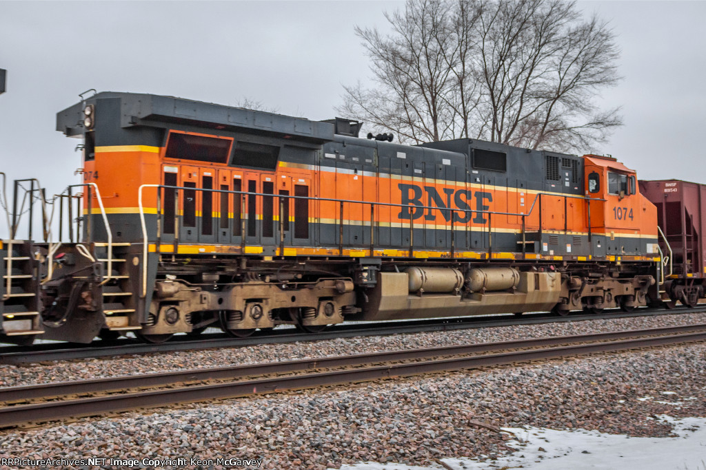 BNSF 1074